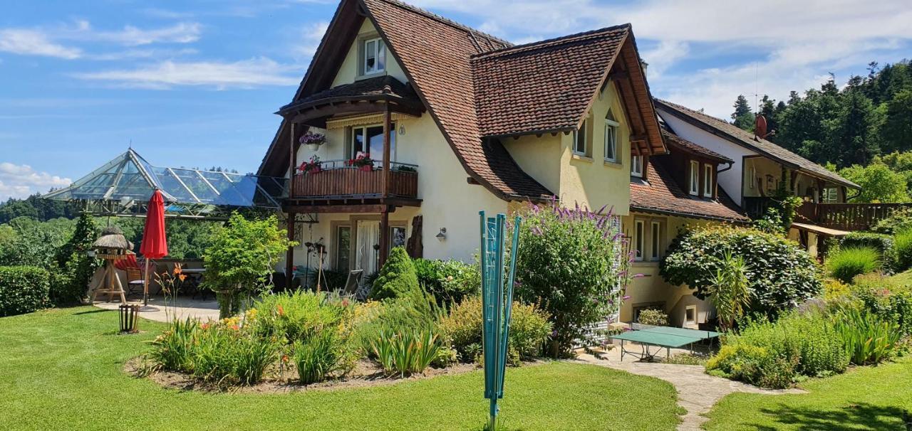 Paradies 1 Döttingen Extérieur photo