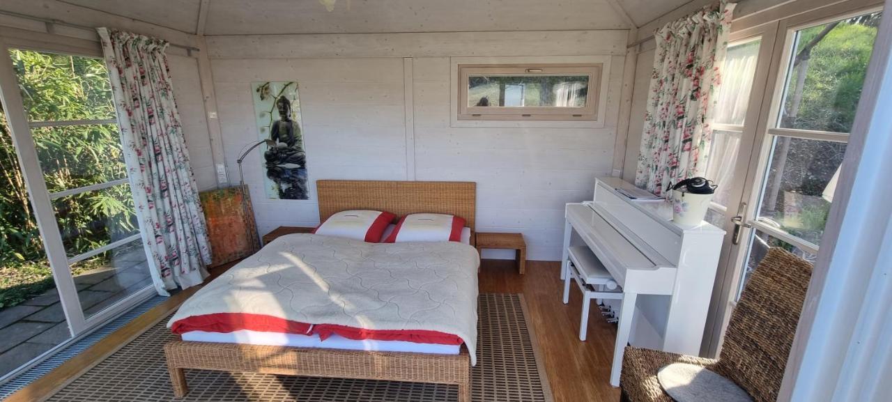 Paradies 1 Döttingen Extérieur photo