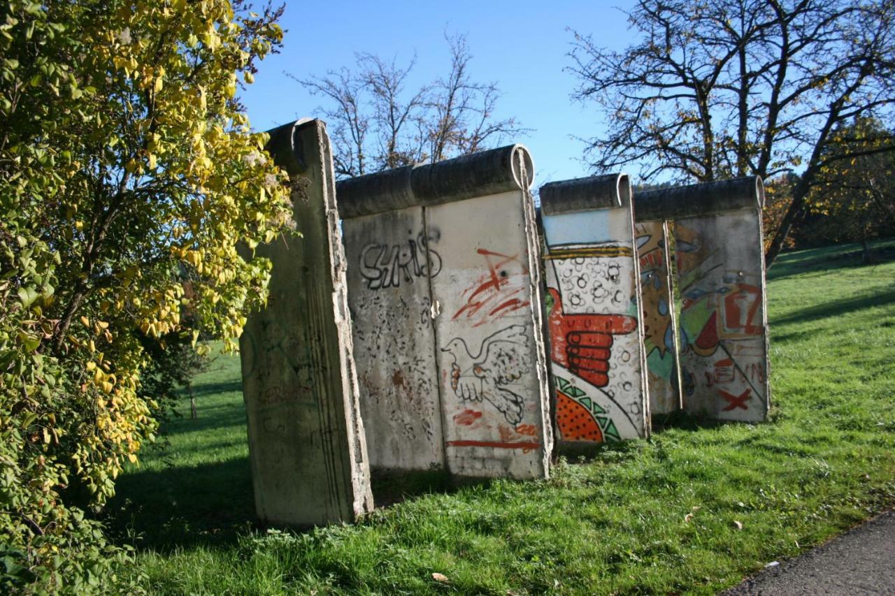 Paradies 1 Döttingen Extérieur photo